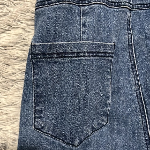 FREE People Denim Jumpsuit Size 4 - Picture 15 of 16